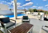 Chalet independiente con terreno en venta en la España, Benijófar, ref: TR173181 foto