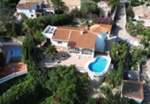 Chalet independiente con terreno en venta en la España, Dénia, ref: TR361635 foto