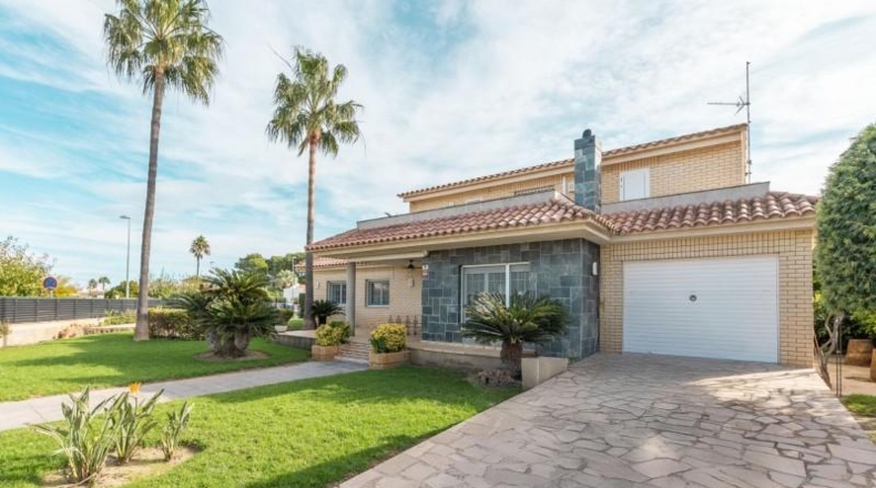 Tarragona - Deltebre - 750m2
