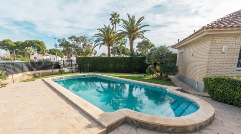 Tarragona - Deltebre - 750m2