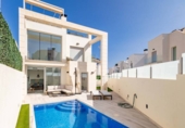Chalet independiente con terreno en venta en la España, Orihuela, ref: TR348405 foto