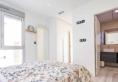 Chalet independiente con terreno en venta en la España, Orihuela, ref: TR348405 foto