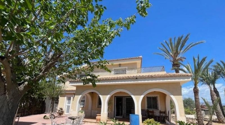 Alicante - San Vicente del Raspeig - 7225m2