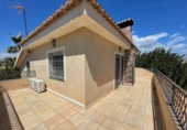 Xalet independent amb terreny en venda a la España, Sant Vicent del Raspeig, ref.: TR161561 foto