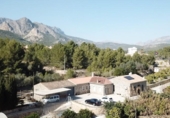 Chalet independiente con terreno en venta en la España, La Nucia, ref: TR155497 foto