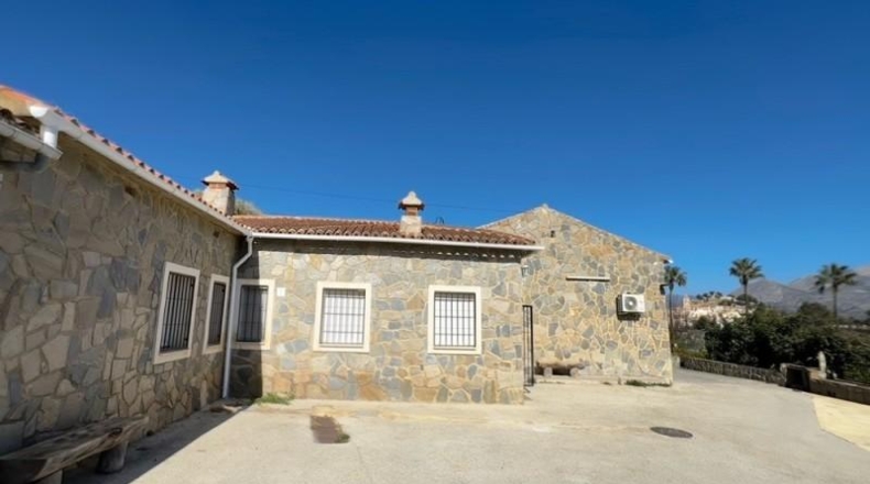 Alicante - La Nucía - 11000m2