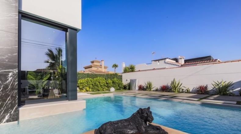 Alicante - Torrevieja - 440m2