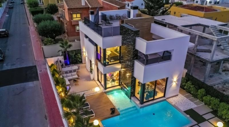 Alicante - Torrevieja - 440m2