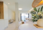 Chalet independiente con terreno en venta en la España, Orihuela, ref: TR372949 foto