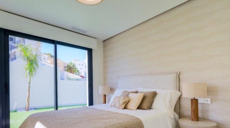 Alicante - Orihuela - 300m2