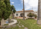 Xalet independent amb terreny en venda a la España, Motril, ref.: TR247885 foto