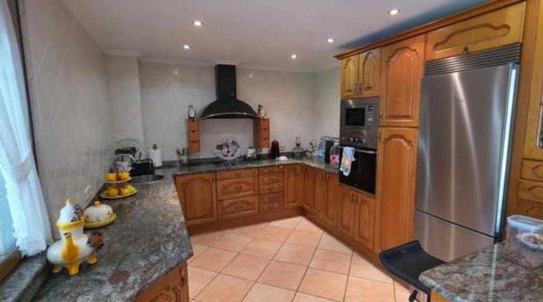 Cantabria - Los Corrales de Buelna - 434m2