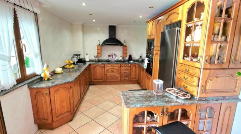 Cantabria - Los Corrales de Buelna - 434m2