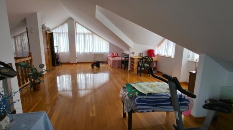 Cantabria - Los Corrales de Buelna - 434m2