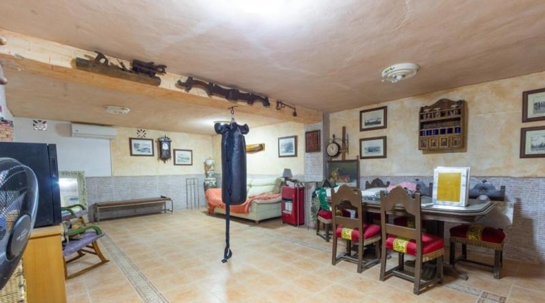 Alicante - Torrevieja - 859m2
