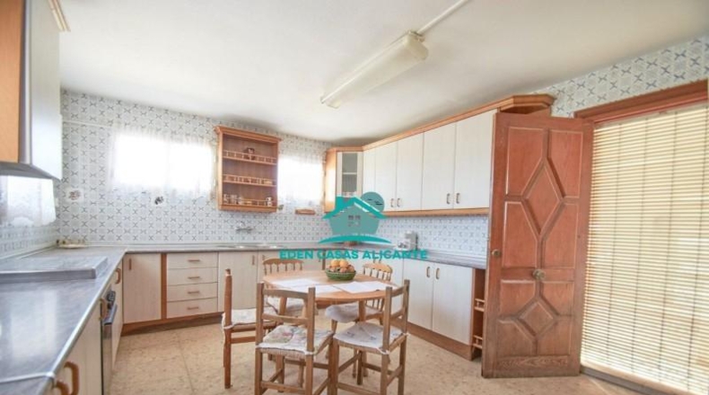 Alicante - Busot - 12500m2