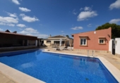 Casa de camp amb terreny en venda a la España, Almoradí, ref.: TR340125 foto