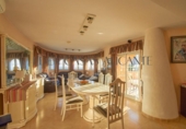 Chalet independiente con terreno en venta en la España, Villajoyosa, ref: TR364489 foto