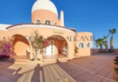 Chalet independiente con terreno en venta en la España, Villajoyosa, ref: TR364489 foto