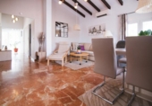 Chalet independiente con terreno en venta en la España, L'Alfàs del Pi, ref: TR152495 foto
