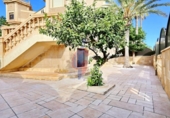 Chalet independiente con terreno en venta en la España, Guardamar del Segura, ref: TR164580 foto
