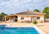 Chalet independiente con terreno en venta en la España, Villajoyosa, ref: TR178363 foto