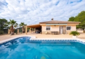 Chalet independiente con terreno en venta en la España, Villajoyosa, ref: TR178363 foto
