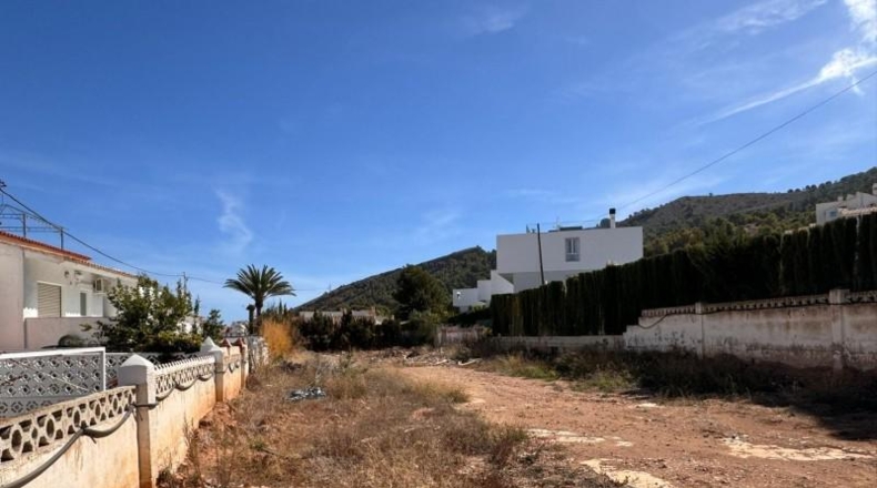 Alicante - Alfaz del Pi - 1109m2