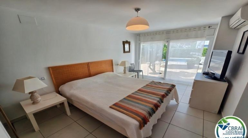 Girona - Empuriabrava - 495m2