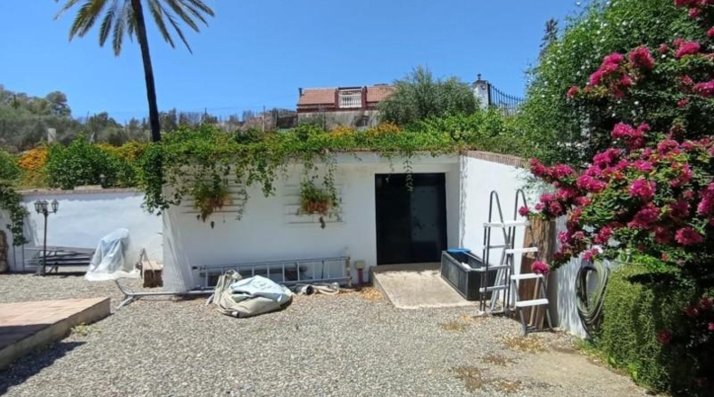 Málaga - Álora - 3700m2