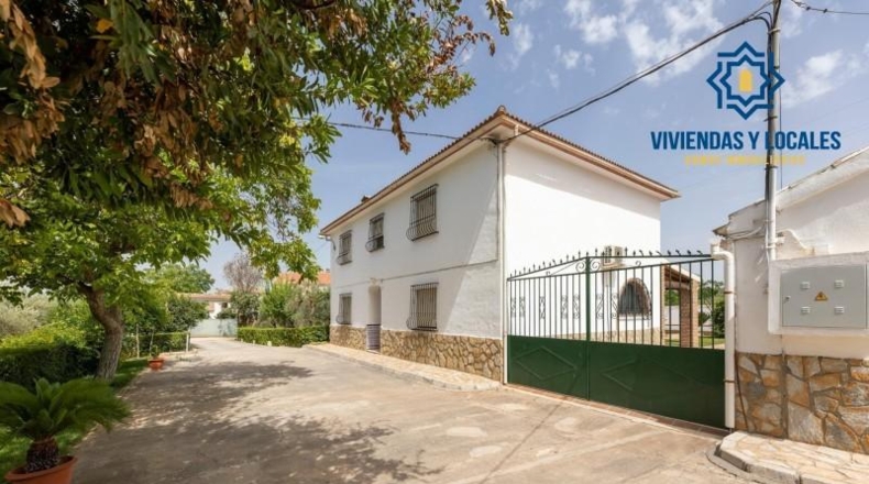 Granada - Moraleda de Zafayona - 755m2