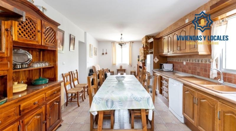 Granada - Moraleda de Zafayona - 755m2