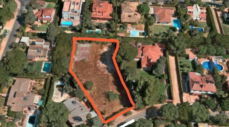 Sevilla - Mairena del Aljarafe - 2479m2
