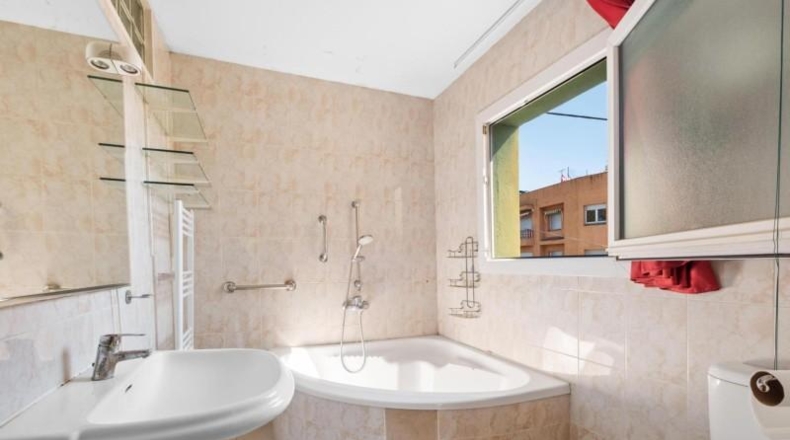 Gerona - Sant Pere Pescador - 1754m2