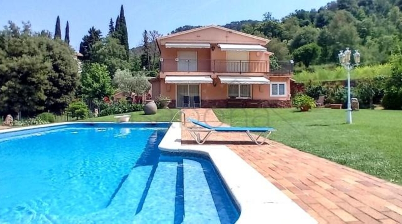 Barcelona - Tagamanent - 1800m2