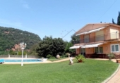 Chalet independiente con terreno en venta en la España, Tagamanent, ref: TR262953 foto