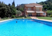 Chalet independiente con terreno en venta en la España, Tagamanent, ref: TR262953 foto