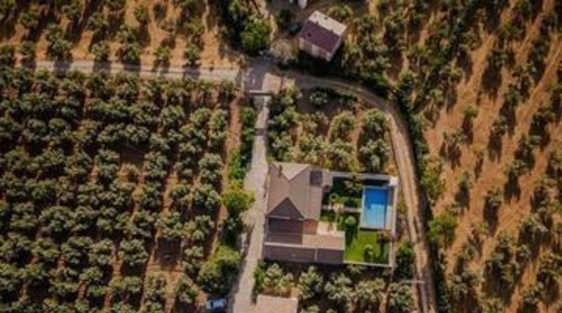 Granada - Мораледа-де-Сафайона - 755m2