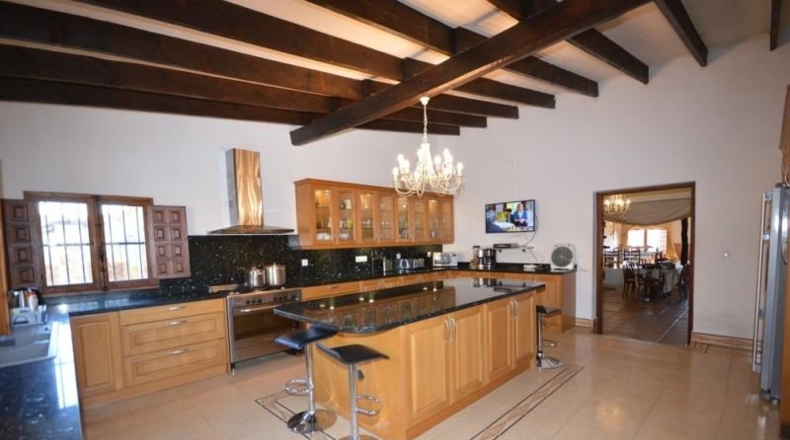 Alicante - Monóvar - 900m2