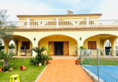 Xalet independent amb terreny en venda a la España, Benicàssim, ref.: TR136956 foto