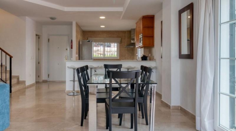Malaga - Алаурин-де-ла-Торре - 203m2