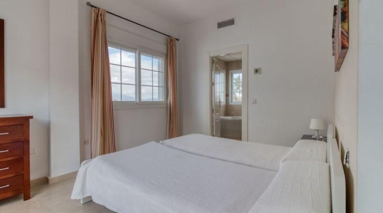 Malaga - Алаурин-де-ла-Торре - 203m2