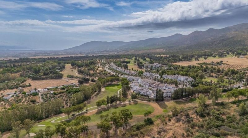 Malaga - Алаурин-де-ла-Торре - 210m2