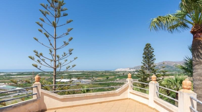 Granada - Motril - 2465m2