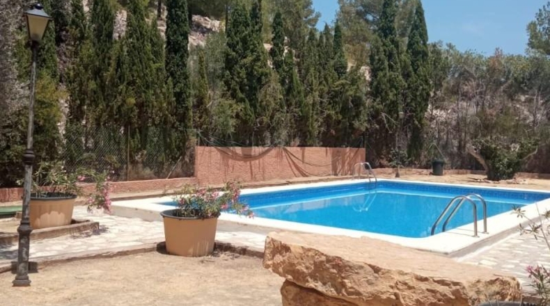 Alicante - Orxeta - 15000m2