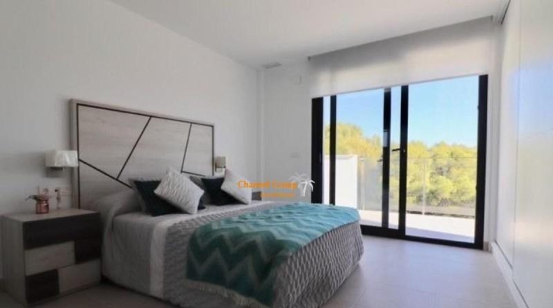 Alicante - La Nucía - 300m2