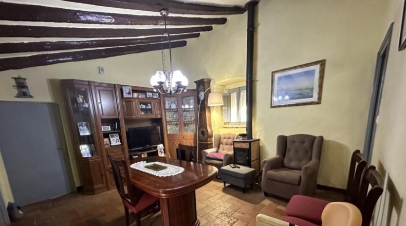 Gerona - Pau - 2454m2