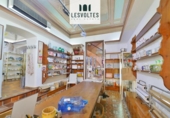 Отдельно стоящий дом с участком на продажу в городе Palafrugell Фото