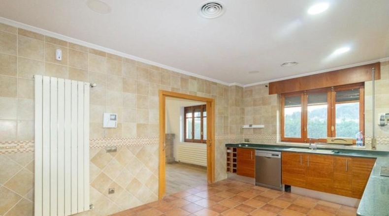 Валенсия - Наquera - 1200m2