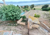 Отдельно стоящий дом с участком на продажу в городе Cassà de la Selva Фото